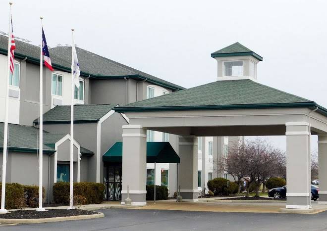 Sleep Inn & Suites Oregon Image