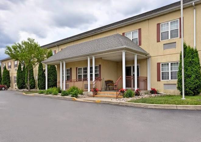 Super 8 maumee perrysburg toledo