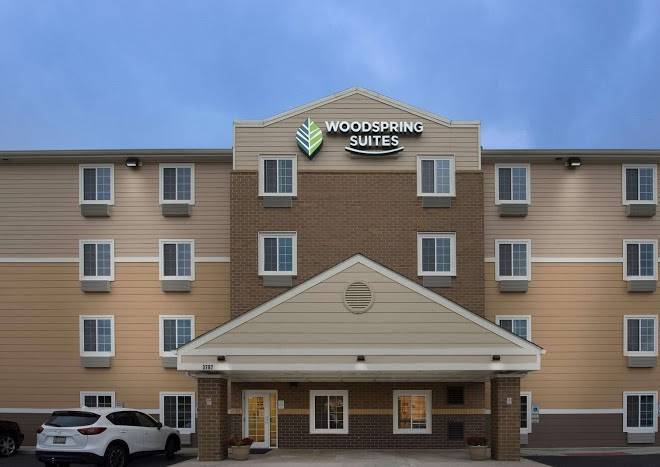 Woodspring suites dayton south