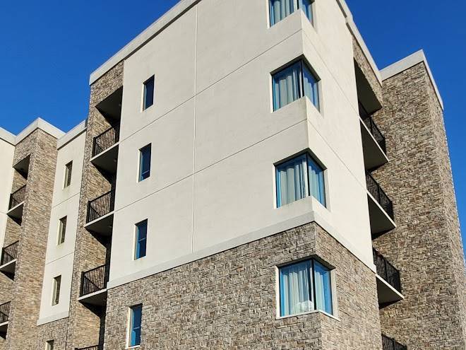Garland hotel