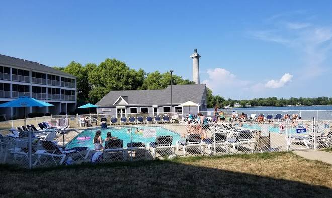 Bayshore resort