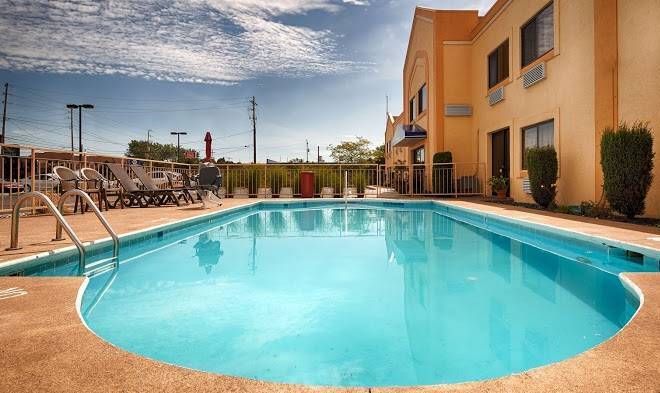 Best western port clinton