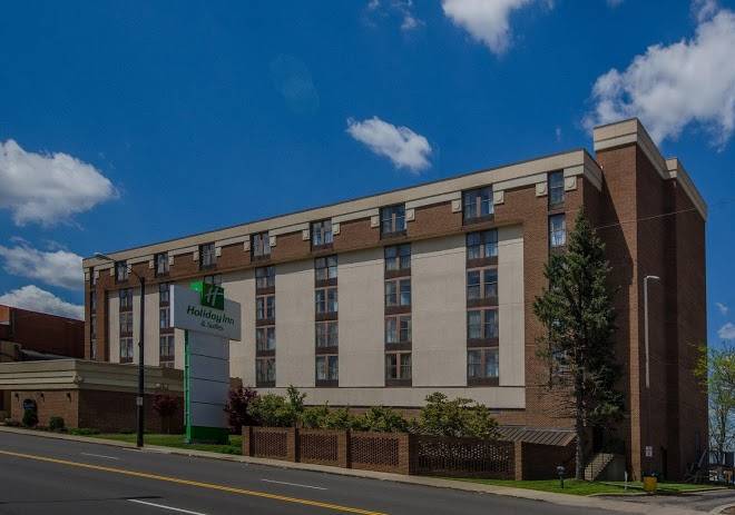 Holiday inn & suites mansfield conference ctr