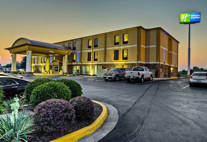 Holiday inn express chillicothe east