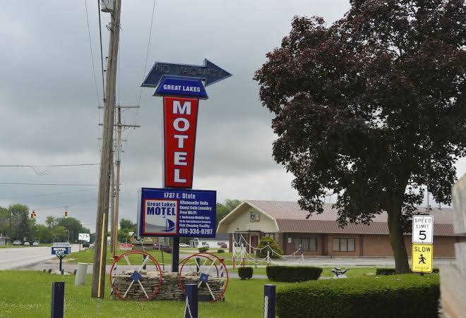 Great lakes motel fremont