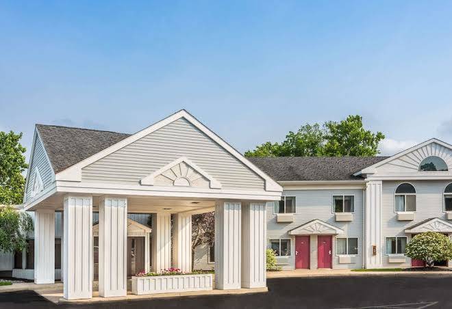 Days inn by wyndham tiffin