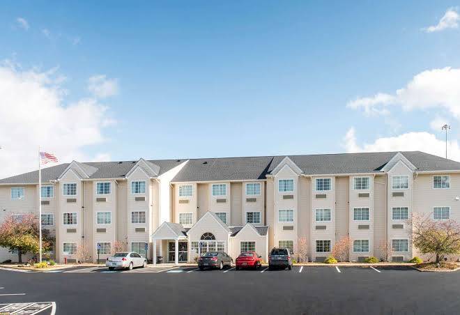 Microtel inn & suites by wyndham north canton