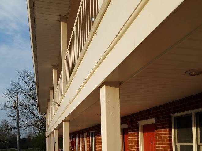 Creekwood Motel Image