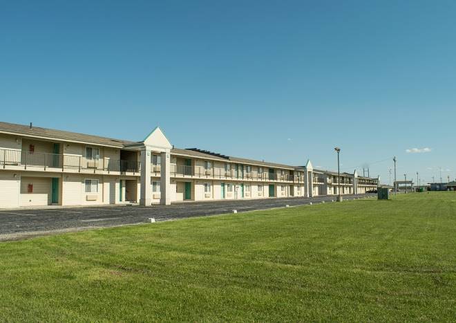 Regency inn perrysburg