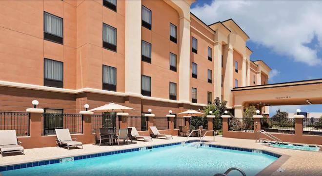 Durant inn & suites