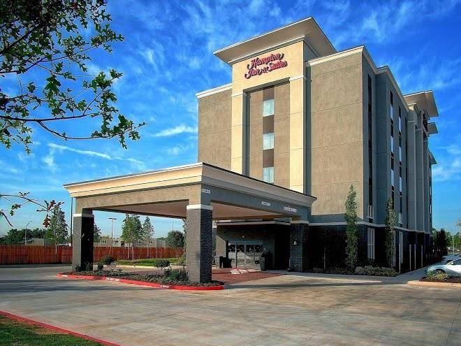 Hampton inn & suites moore