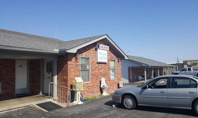 Grand motel