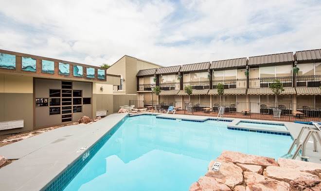 Western inn and suites
