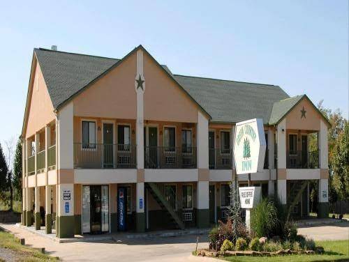 Green Country Inn Heavener Image