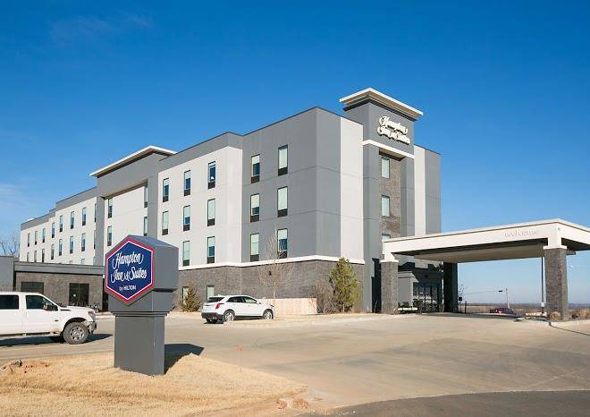 Hampton inn & suites stroud