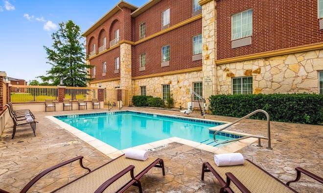 Best western red river inn & suites