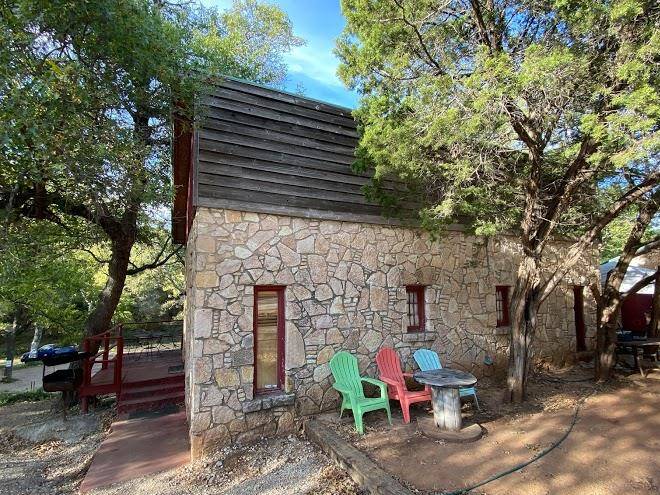 Turner Falls Inn Image