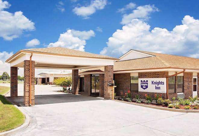 Knights inn muskogee