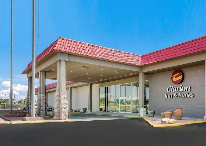 Clarion inn & suites oklahoma city near bricktown