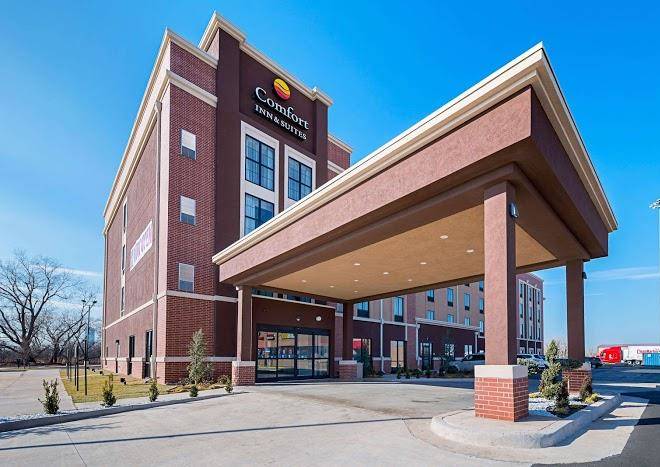 Comfort inn & suites oklahoma city near bricktown