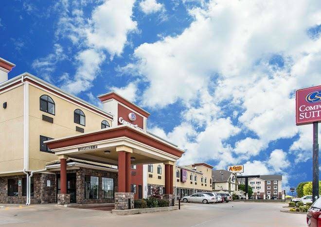 Comfort Suites Fairgrounds West Image