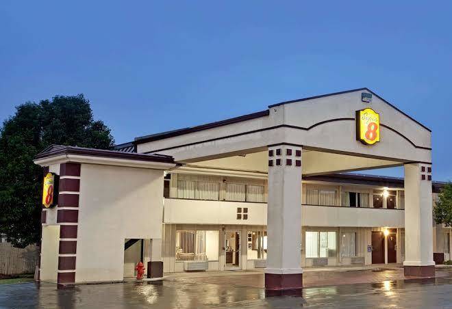 Super 8 by wyndham oklahoma frontier city