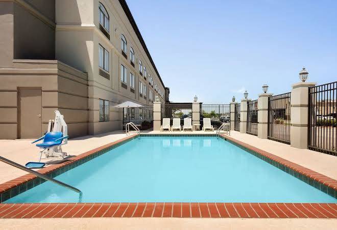 Country inn & suites by radisson tulsa catoosa ok