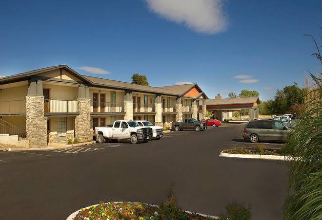 Northwest inn