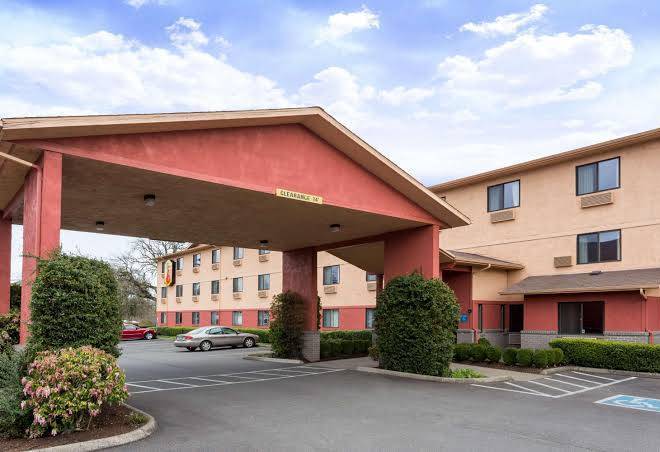 Super 8 by wyndham corvallis