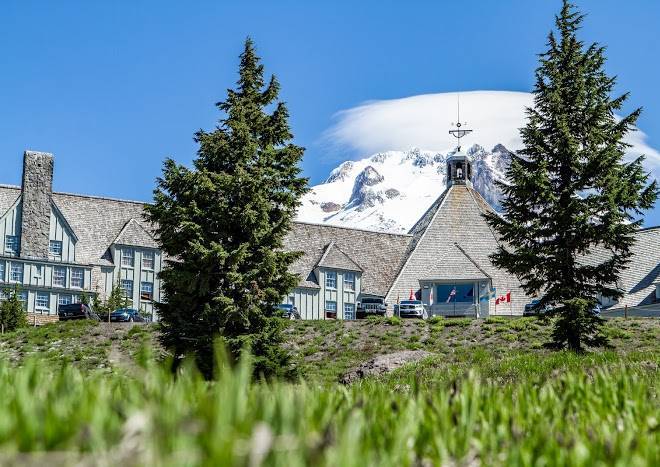 Timberline lodge and ski area