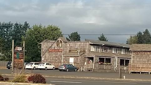 Windjammer inn