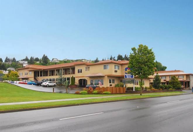 Best western holiday hotel