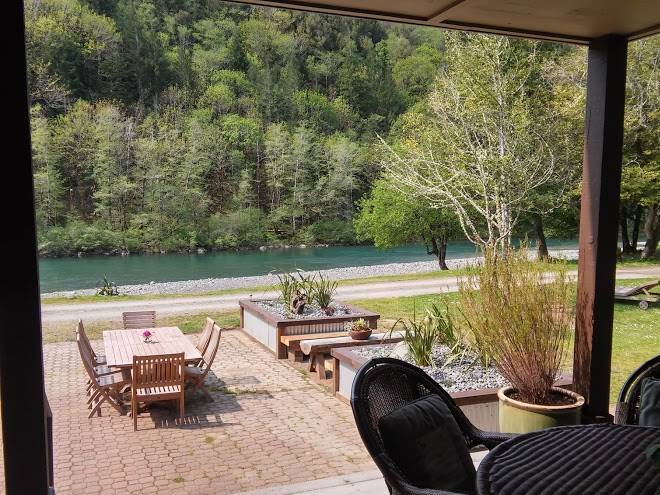 The chetco river inn