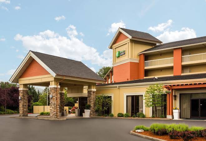 Holiday inn express roseburg