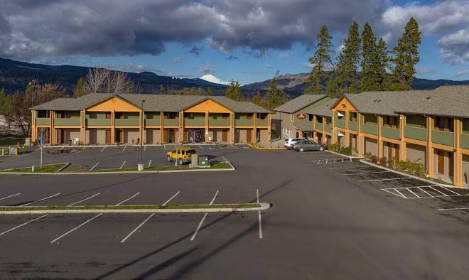 Sunset motel hood river