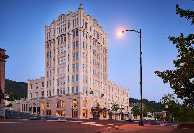 Ashland springs hotel