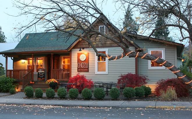 Chozu bath & tea gardens