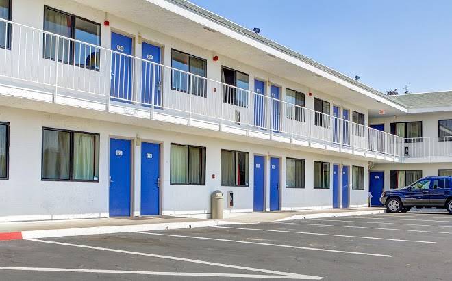 Motel 6 medford or