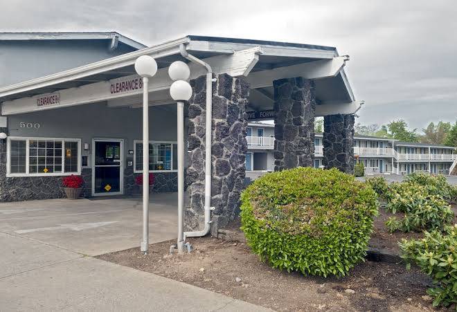 Rogue valley inn