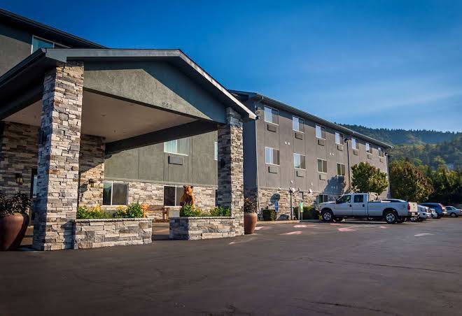 La quinta inn & suites by wyndham grants pass