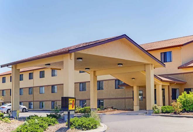 Super 8 by wyndham klamath falls