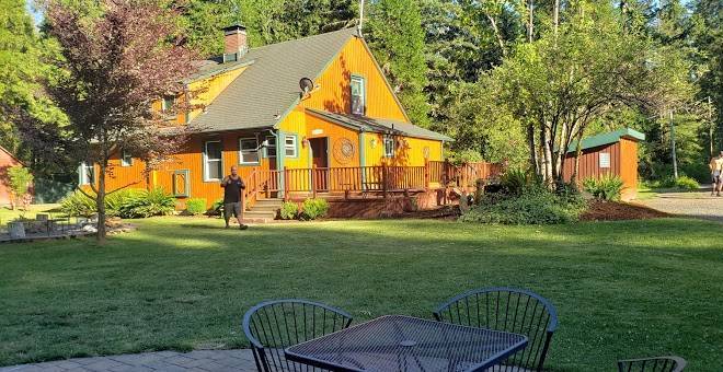 Holiday farm resort wedding venue