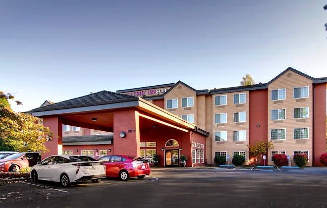 Phoenix inn suites eugene