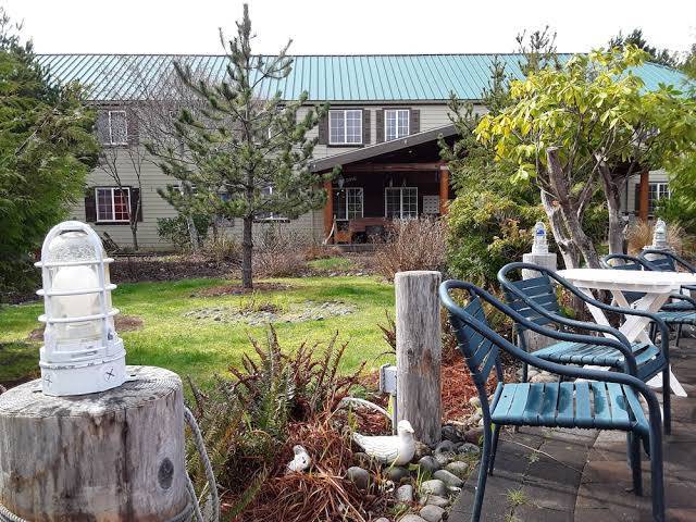 Anchor inn resort