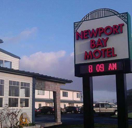 Newport bay motel
