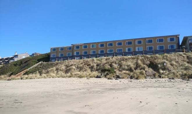 Sailor jack's oceanfront inn