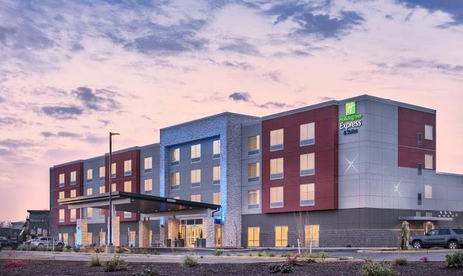 Holiday inn express & suites salem north keizer