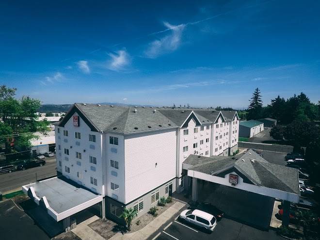 Portland suites airport east