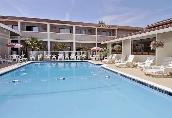 Ramada by wyndham portland airport