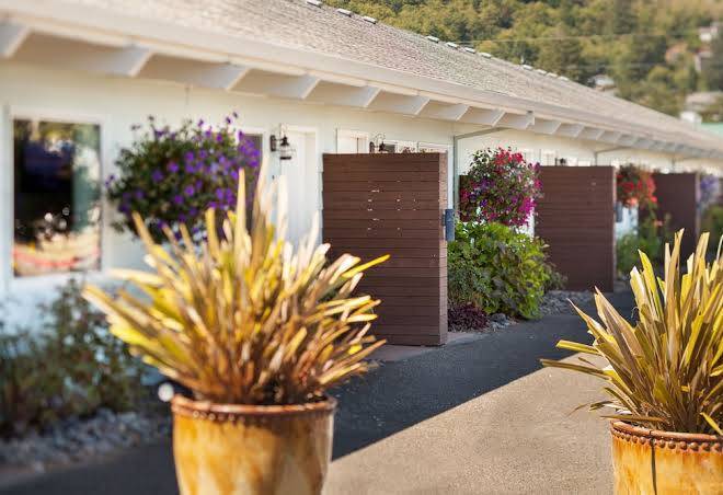 Harborview inn & rv park